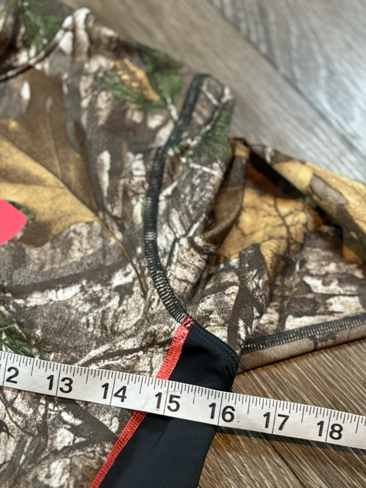 Under Armour Scent Control YLG Compression Cold Gear Hunting Shirt RealTree Camo - Image 4 of 4