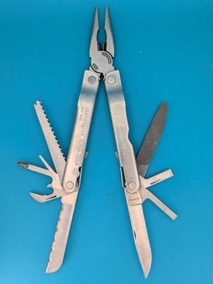 Vintage LEATHERMAN Super TOOL 200 Multi Tool! 04/03 Date Stamp!