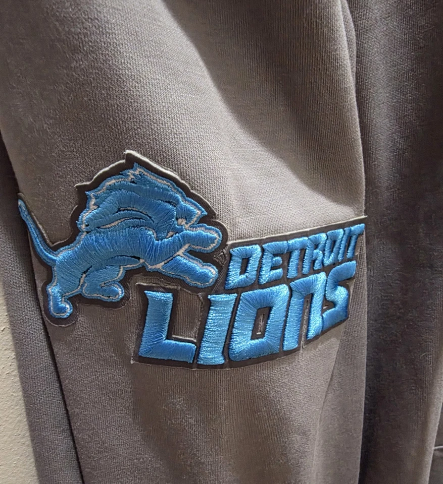 Pulôver com capuz masculino Pro Standard - NFL Detroit Lions clássico chenille - Cinza - Imagem 4 de 4