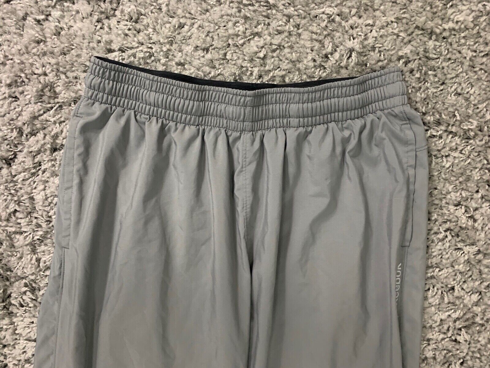 Reebok Sweat Pants Adult XL Gray & White Logo Joggers Track  Active Wear thumbnail 2