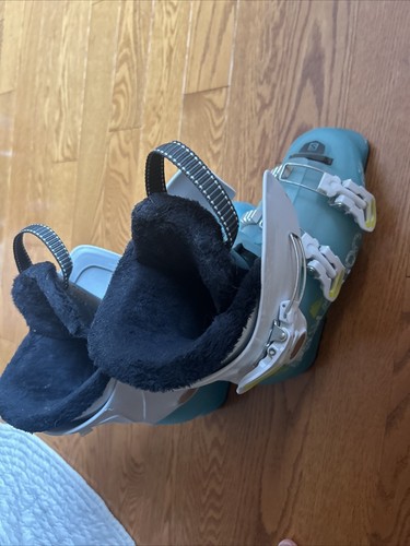 Solomon ski boots, Kids Size 7.5 - Picture 3 of 4