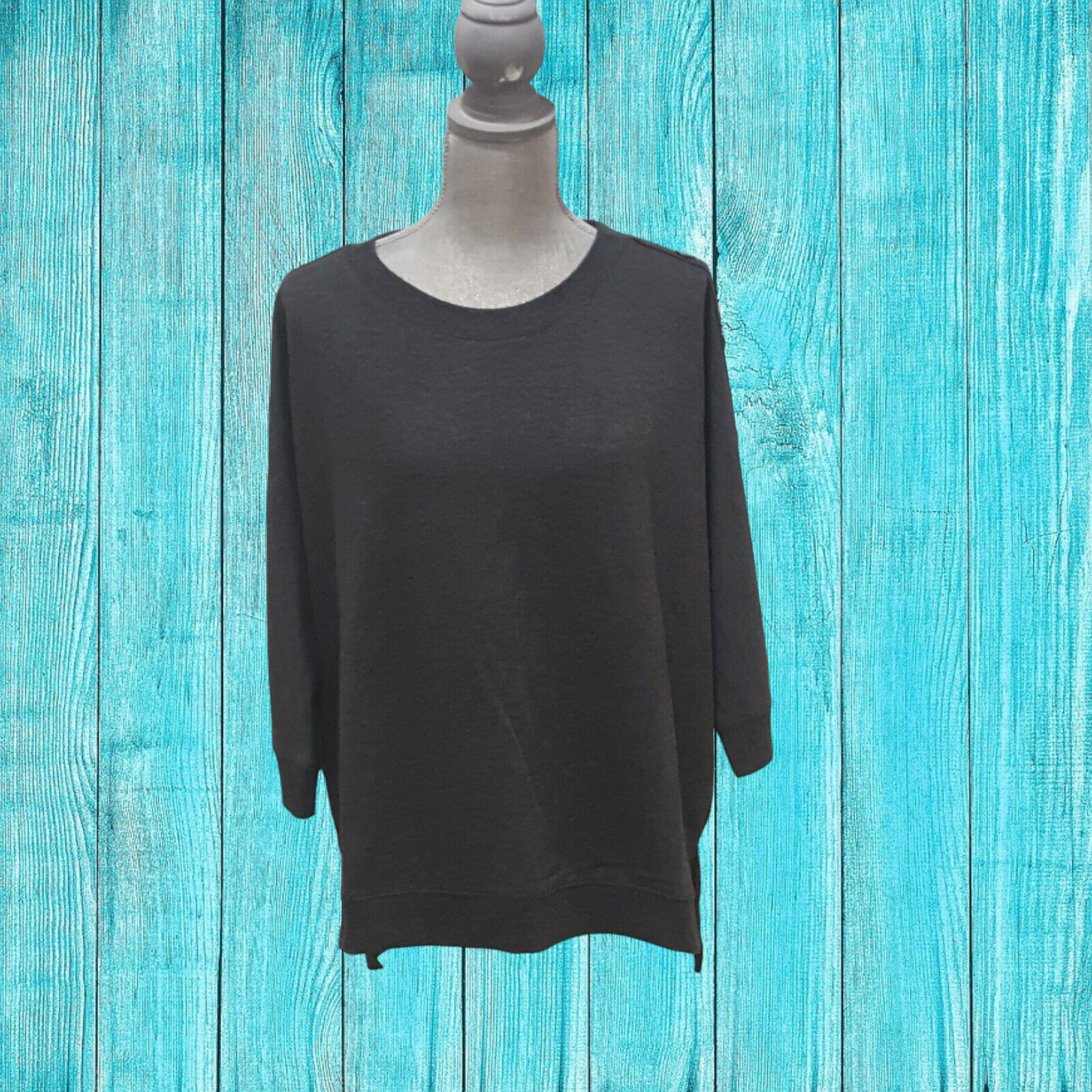 Women's XL Gray Studded Sleeve Sweatshirt NWT Stylish Cropped Top-image
