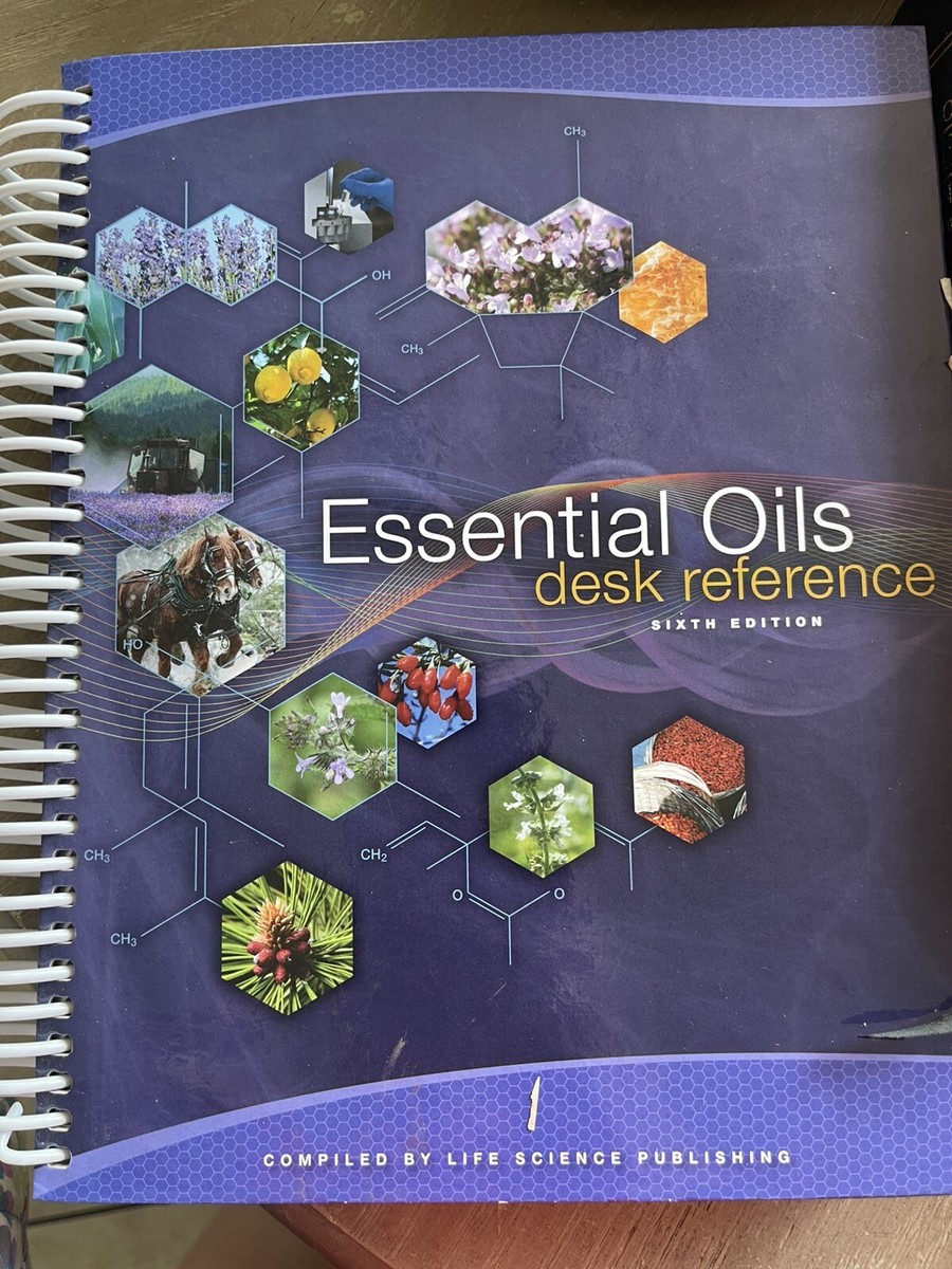 エッセンシャルオイル　デスクレファレンス Essential Oils Desk Reference 6th Edition Sixth Hardcover