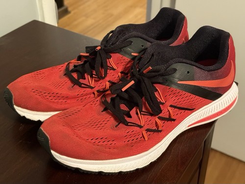 Herren 11,5 Nike Zoom Winflo 3 University Rot Schwarz Laufschuhe