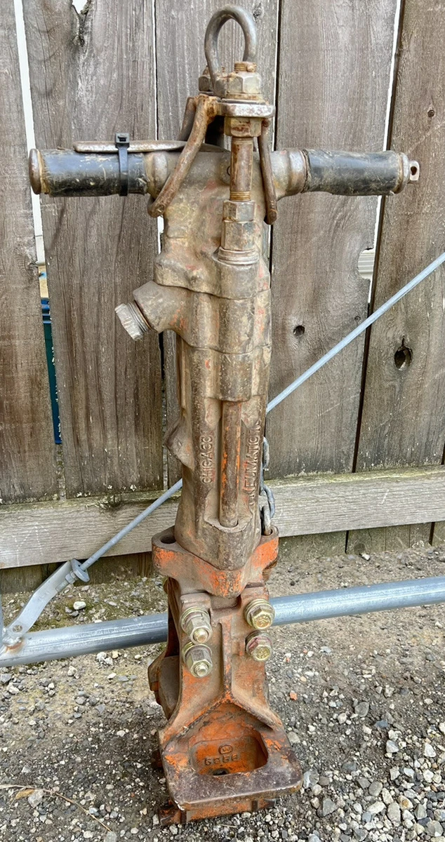 CP 117 Chicago Pneumatic 90lb Jack Hammer Paving Breaker Attachment Demolition 1