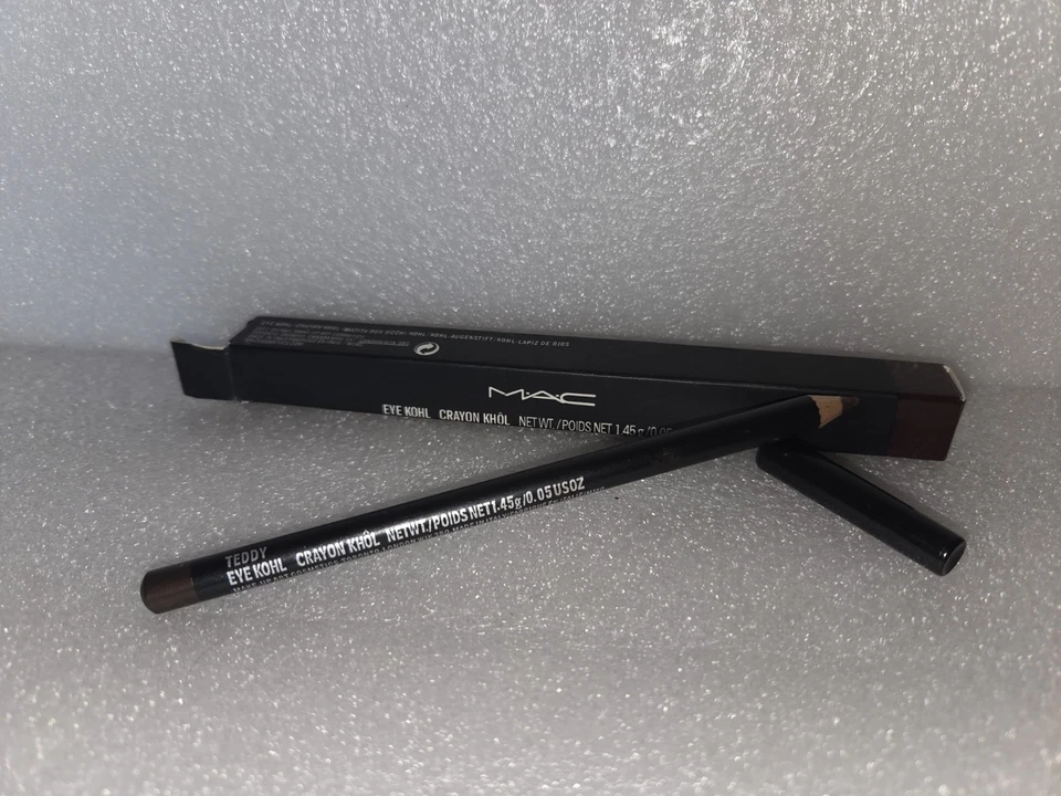 M.A.C - Lip Pencil -Crayon A Levres (TEDDY)  .05 oz / 1.45g NEW IN BOX - Image 2 of 3