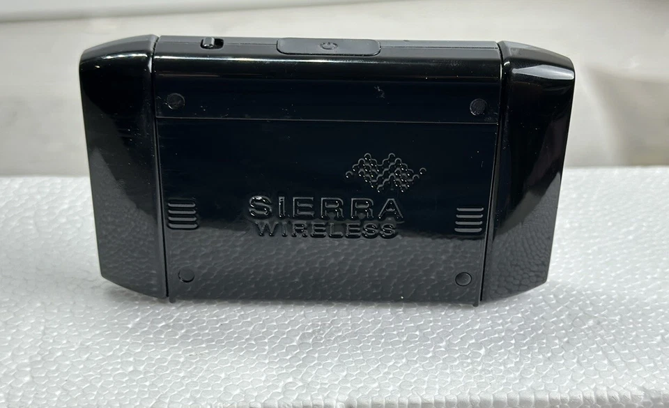 Netgear Sierra Wireless AirCard 753s 3G Telstra Bigpond Pocket Wi-Fi In VGC 5304 - Image 2 of 4