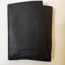 KENNETH COLE REACTION Men  s Black Genuine Leather Bifold Wallet