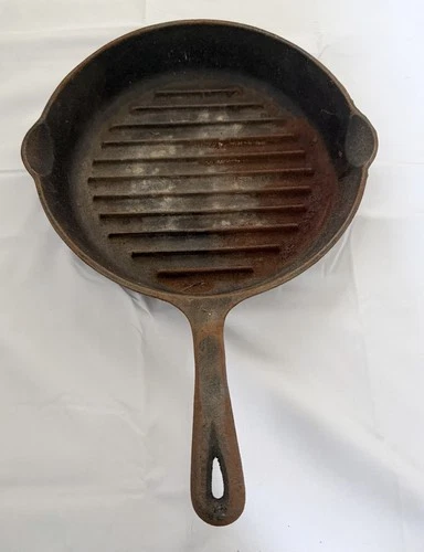 Wagner #8 Cast Iron Skillet 11⅜” Grill Pan USA Vintage AS-IS