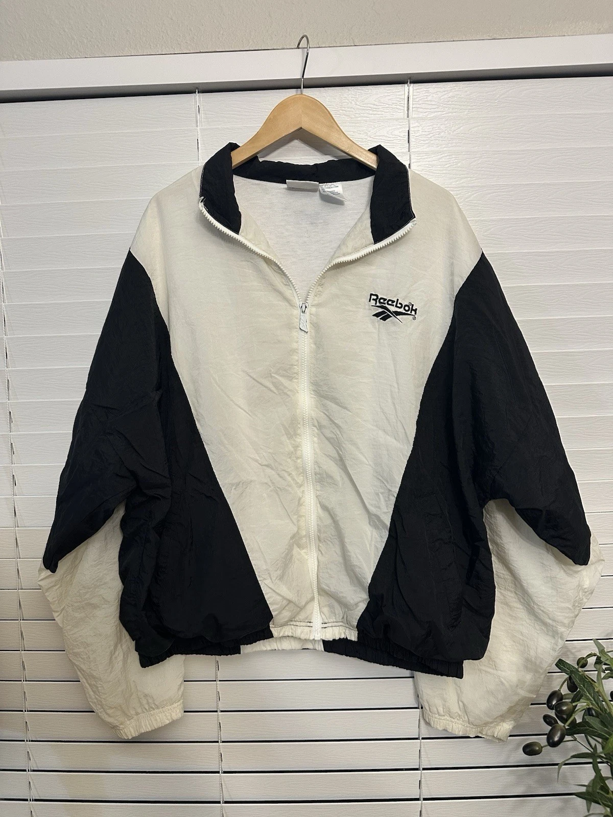 90s Reebok Track Jacket Size XL Black and White - product detail image 1