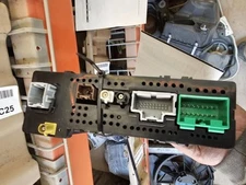 Audio Equipment Radio Receiver ID 23402903 Fits 17 XT5 1755318