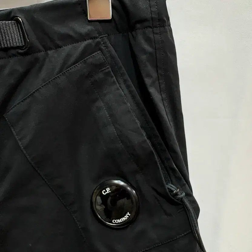 CP Company Black Jogger Pants 48 Men's Size Light Nylon thumbnail 2