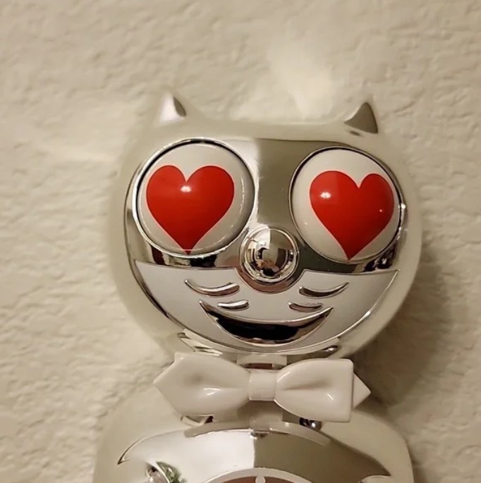 Heart Eyes to customize your own Kit Cat Klock Clock | eBay