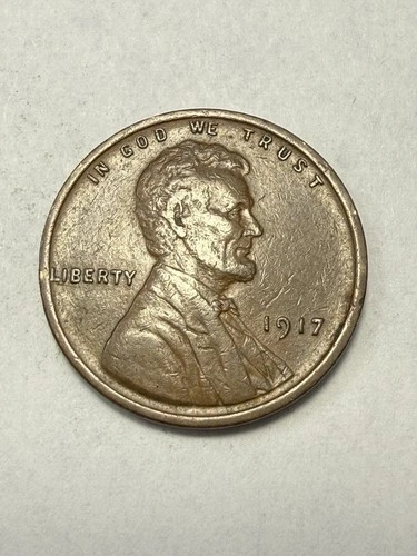 ** 1917 LINCOLN CENT- XF+ (UPGRADE THAT SPOT IN YOUR SET)  PRICED TO SELL **
