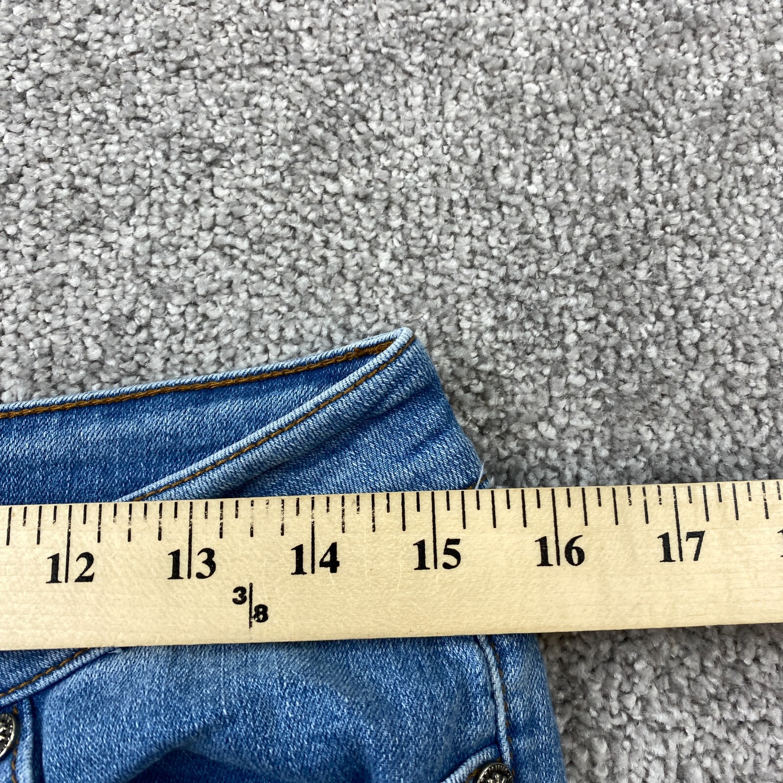 Picture 9 of 12