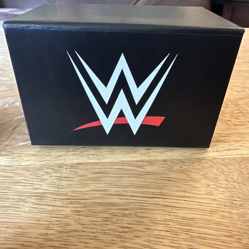 WWE WORLD HEAVYWEIGHT CHAMPIONSHIP 2014 PAPER WEIGHT RARE NEW IN BOX!! - Picture 8 of 11