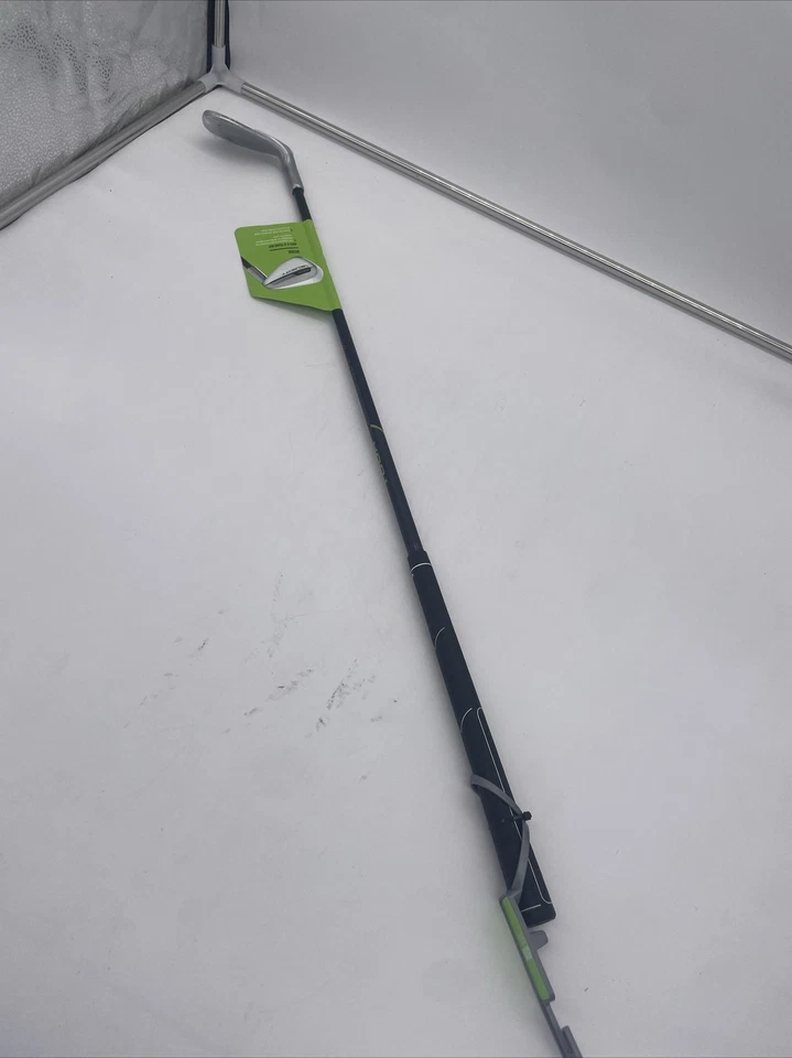 WILSON TOUR VELOCITY 56 Degree GOLF WEDGE  JUNIOR RIGHT HAND - Image 2 of 2