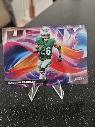 2025 Topps Chrome Saquon Barkley Base (RAW)