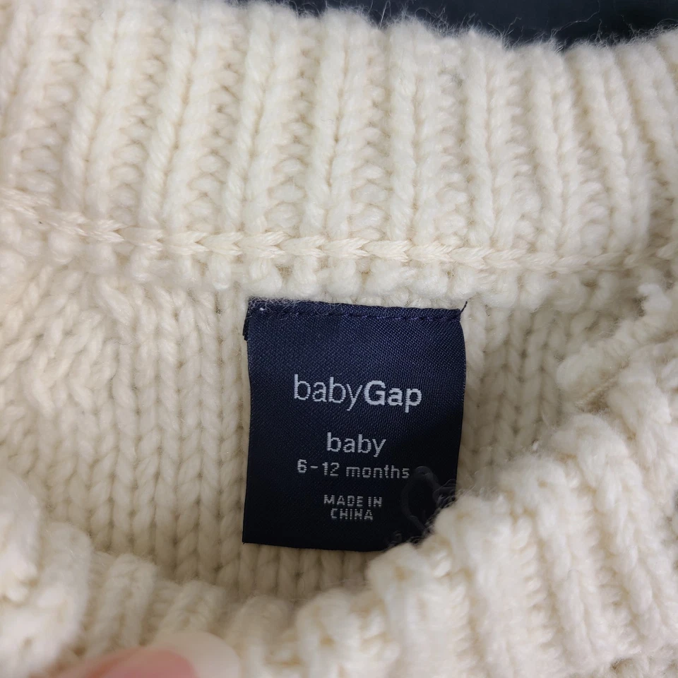 Pullover GAP Baby 6-12 meses unisex tejido con cable marfil crema manga larga botón cuello Foto 2 de 4