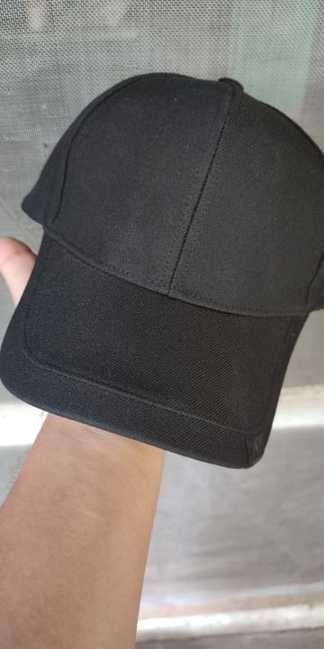 Schwarze Baseball Cap Unisex – Klassisches Design – Gebraucht – Guter Zustand