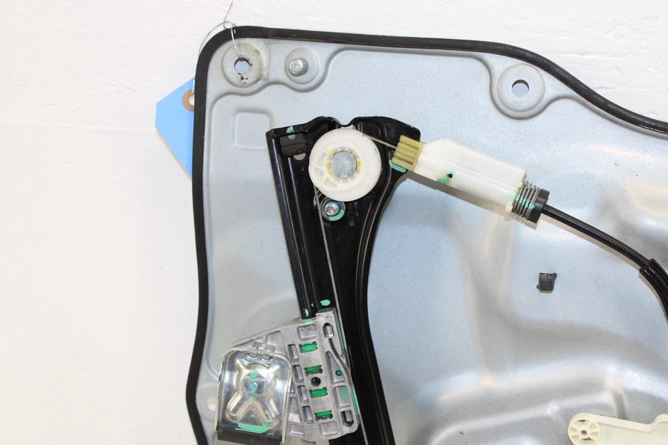 Nissan 370z 2009-2020 regulador de ventana derecha/motor OEM NK21 Foto 2 de 4