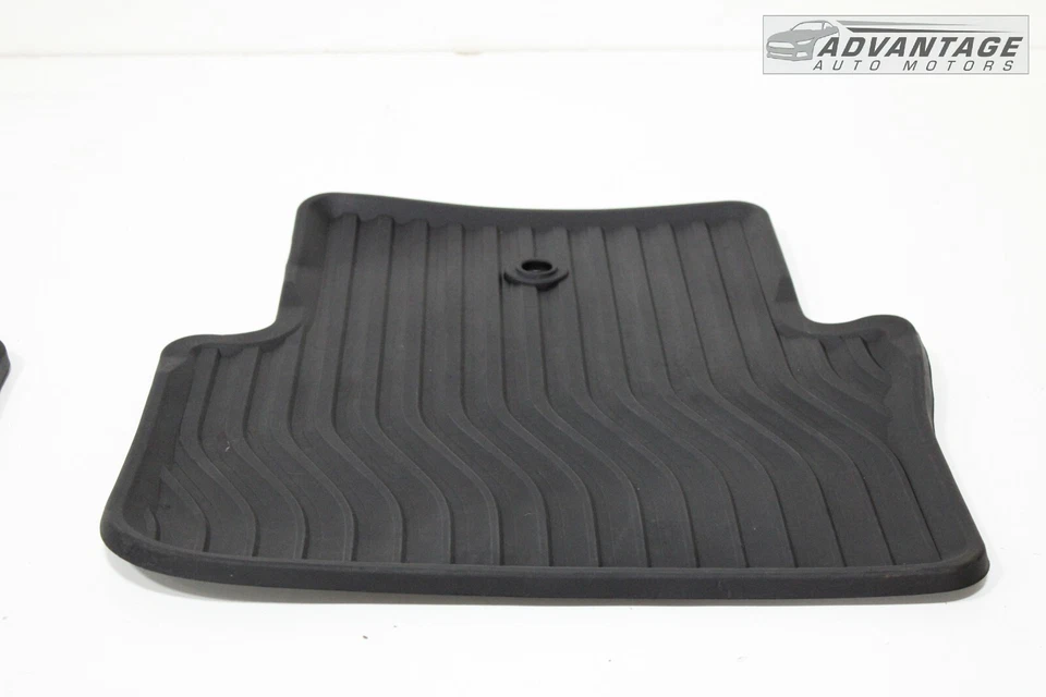 Alfombra trasera segunda fila izquierda y derecha ACURA ILX 2013-2021 TODA TEMPORADA OEM Foto 3 de 4