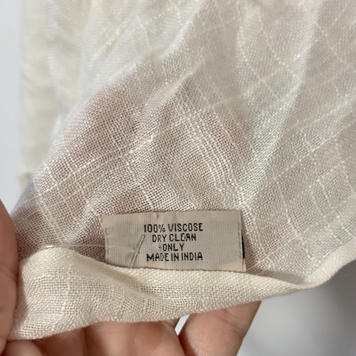 NEW Bindya NY Ivory White Scarf Sheer Mesh Tassel Fringe Wrap 25”x72” Soft Cozy - Picture 4 of 8