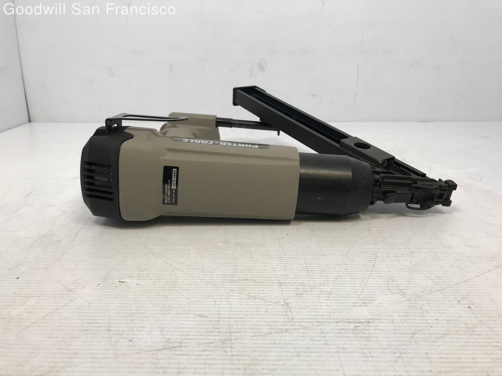 Porter Cable CDA 250 Bammer 15 Gauge Cordless Finish Nailer With Case