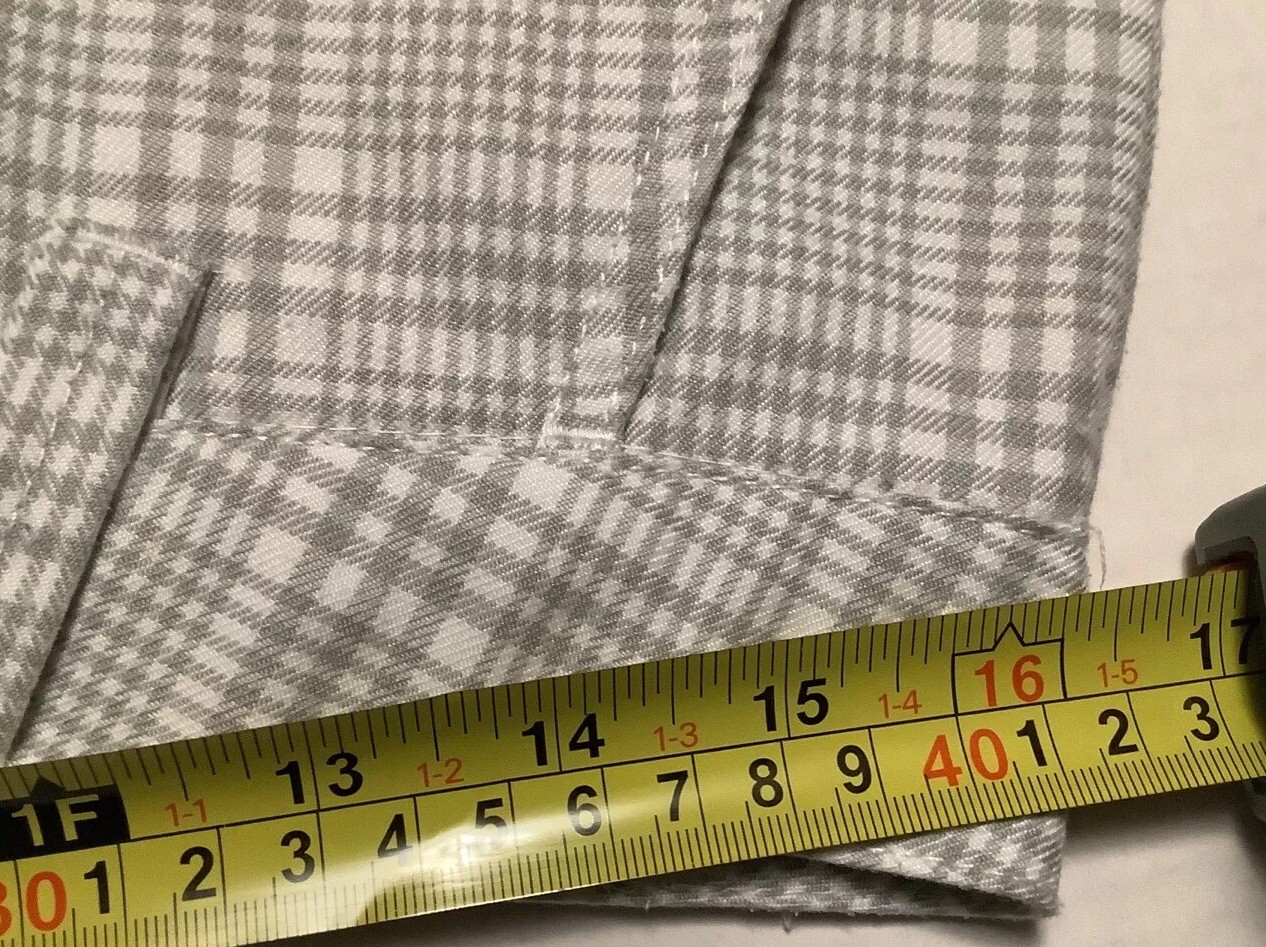 Quick Silver Men GrayWhite Plaid StripedChino Sho… - image 12