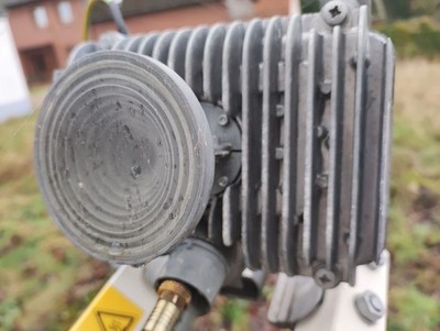 ViaSat eTria Sende- und Empfangseinheit RT2103N-XXX