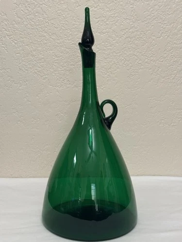 Blenko Glass # 972 Decanter in Emerald HTF Winslow Anderson Design