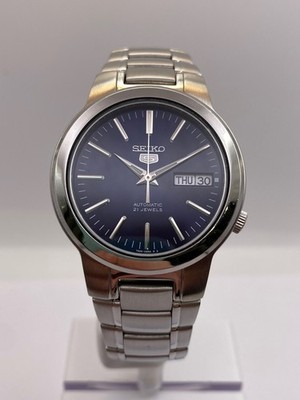 Seiko 5 Automatik blaues Zifferblatt Edelstahl Herrenuhr SNKA05K1