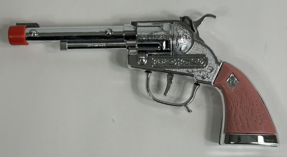 ドイツ　アンティーク　グレインサック　イニシャルAV 1911 Leslie Henry Vintage Halco Diamond H Laramie Cap Gun Pink Revolver