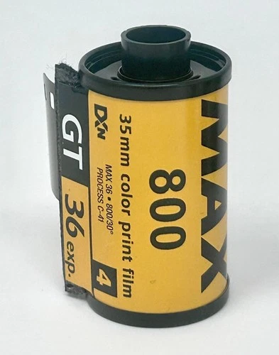 13 Rolls VTG Expired 35mm Film Lot B&W & Color w/Cases- Unit T56 image 3