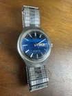 Vtg 1975 Timex Q Falcon Eye Blue Face Quartz Gents Watch Working