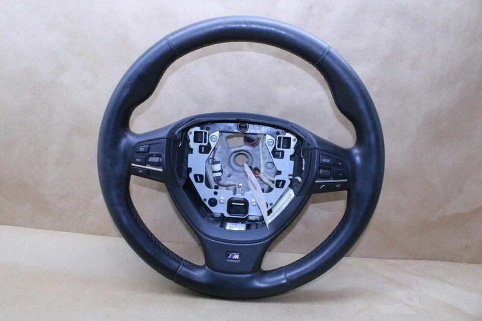 BMW 528i 535i 550i 740i 750i 2012-2013 volante M-Sport fabricante de equipos originales usado Foto 3 de 4