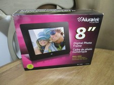 Aluratek 8 Inch Digital Photo Frame 800 x 600 Screen Resolution NEW