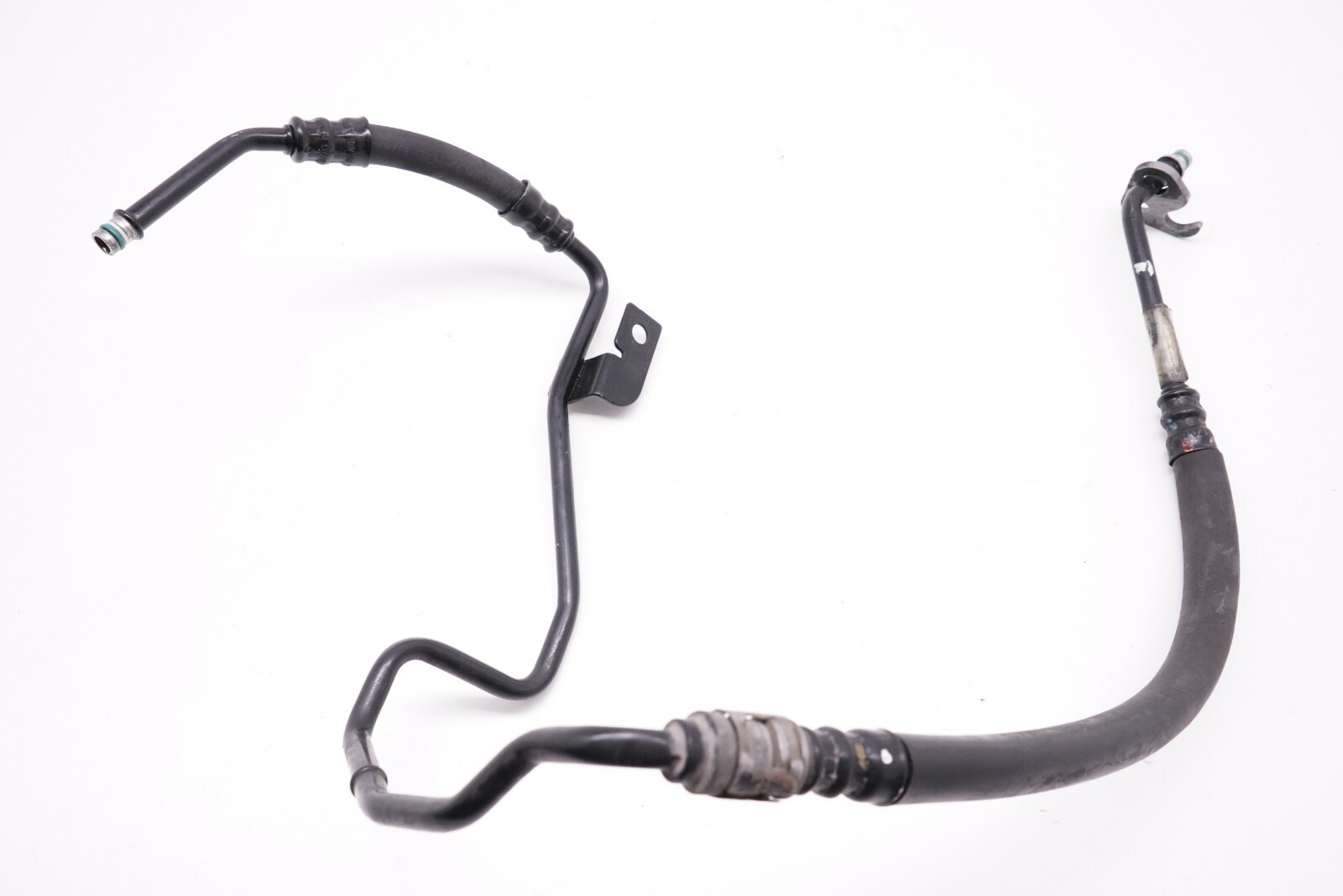 07-11 Mercedes W164 ML63 AMG Power Steering Cooling Cooler Hose Line 1644601324