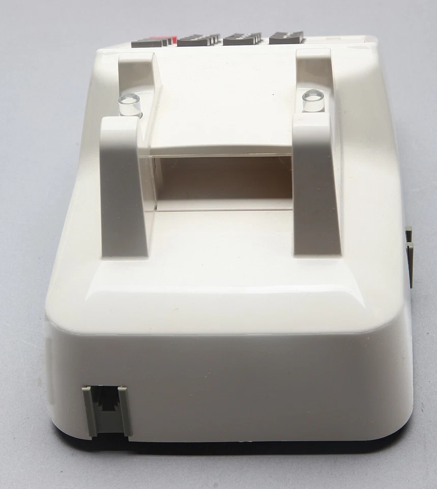 Lucent 2500 YMGM White Corded Analog Phone New- Open Box - Image 4 of 4