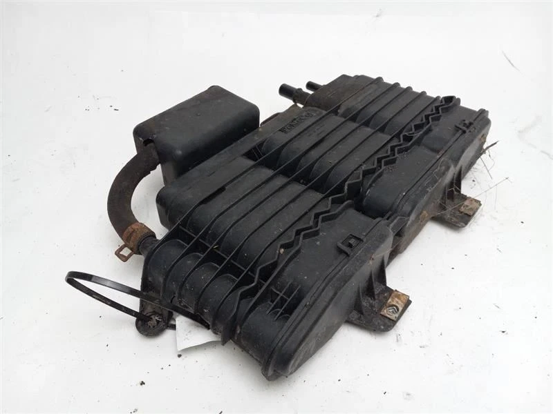 Bote de vapor de combustible para Lincoln MKZ 2012 Foto 3 de 4