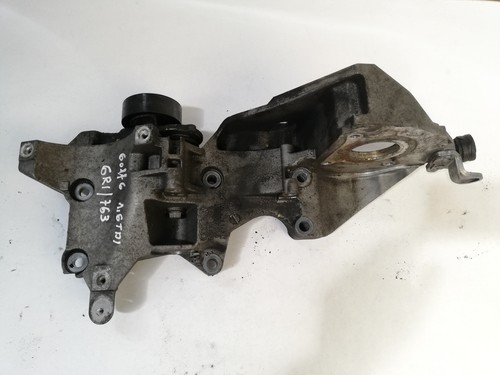 VW GOLF VI 5K1 1.6 TDI Lichtmaschinenhalter 03L903143K 1,60 Diesel 77 kW 2010