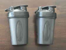 (PAIR of 2) BLOCK Blender Bottle Classic 20 oz. Shaker Mixer Cup with Loop Top