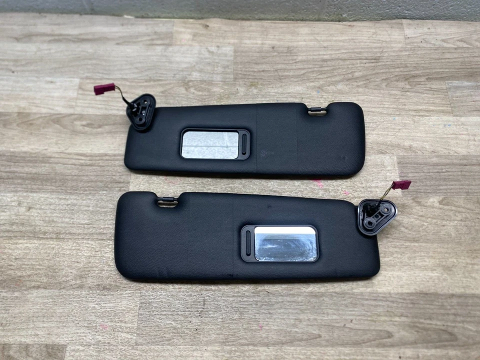 BMW M3 335 328 E93 OEM CONVERTIBLE SET LH & RH SIDE SUN VISOR BLACK SUNVISOR - Image 3 of 3