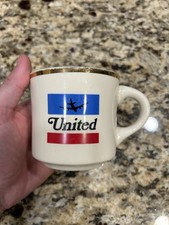 VINTAGE UNITED AIRLINES GOLD RIMMED MUG