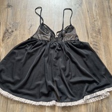 Victoria  s Secret Lingerie Sheer Lace Chemise Size Medium Black