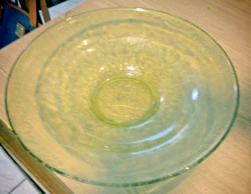 Vintage Federal Glass Yellow "Madrid" 11" Bowl