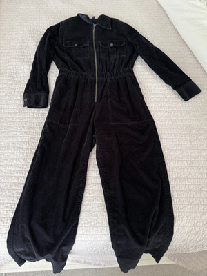 Gap Women's Black Sleeveless Jumpsuit - Size 4- PreOwned