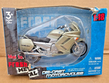 MAISTO 1/18 Diecast Motorcycle - Yamaha FRJ 1300, NEW FRESH METAL