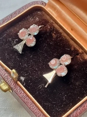 Bijou ancien :boucles d'oreilles , dormeuses , porte bonheur , saphiret , trèfle - Photo 1/4