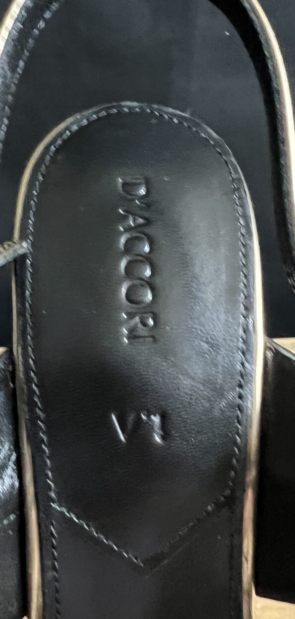 Picture 3 of 10